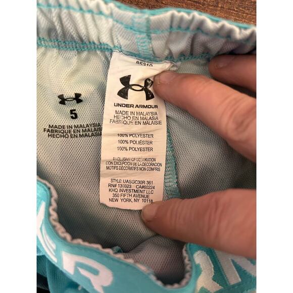 UNDER ARMOUR Girl’s Athletic Abstract Print Shorts / Size: 5 - Picture 4 of 8